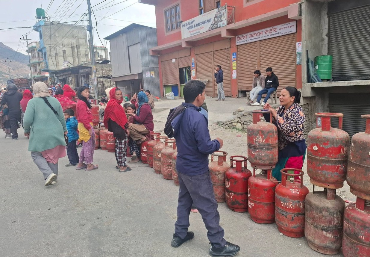 काठमाडौँका ५० ठाउँबाट २४ सै घण्टा ग्यास बिक्रीको तयारी