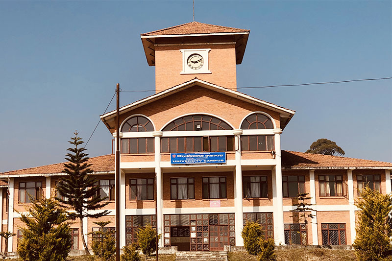 तिनवर्षे स्नातक इन्जिनियरिङ गरेकालाई समकक्षता लिन आग्रह