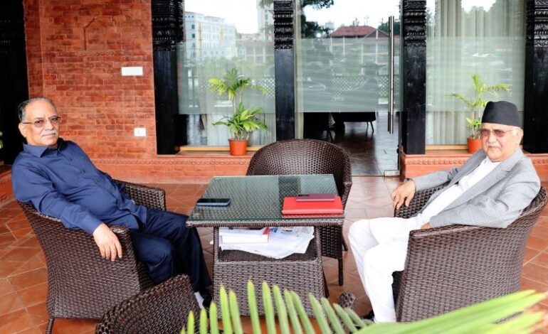 प्रचण्डलाई ओलीको प्रस्ताव, मेरो नेतृत्वमा राष्ट्रिय सहमतिको सरकार बनाऔँ, प्रचण्जको काउन्टर यही गठबन्धनबाट बन्नुस्