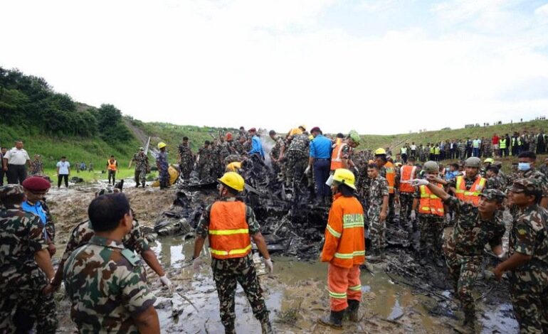 अपडेटः जहाजबाट चार जनाको शव निकालियो, उद्धार जारी
