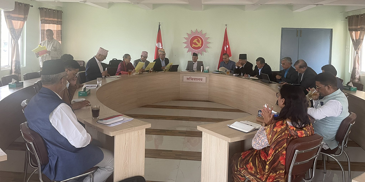 एमालेले टुंग्यायो सबै मन्त्री (मन्त्रालयको जिम्मेवारीसहित)