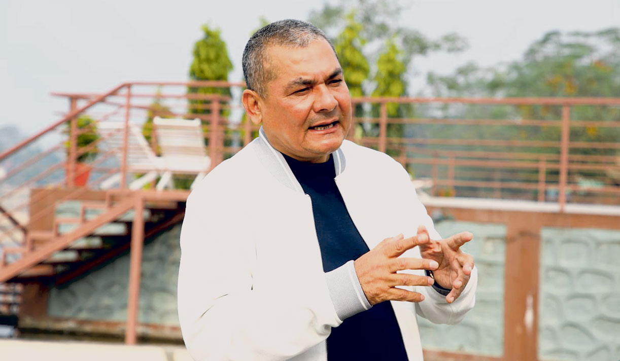 दुर्गा प्रसाईले गरे हिरासतबाटै चरणबद्ध आन्दोलनको घोषणा समर्थक पनि पक्राउ गर्दै प्रहरी