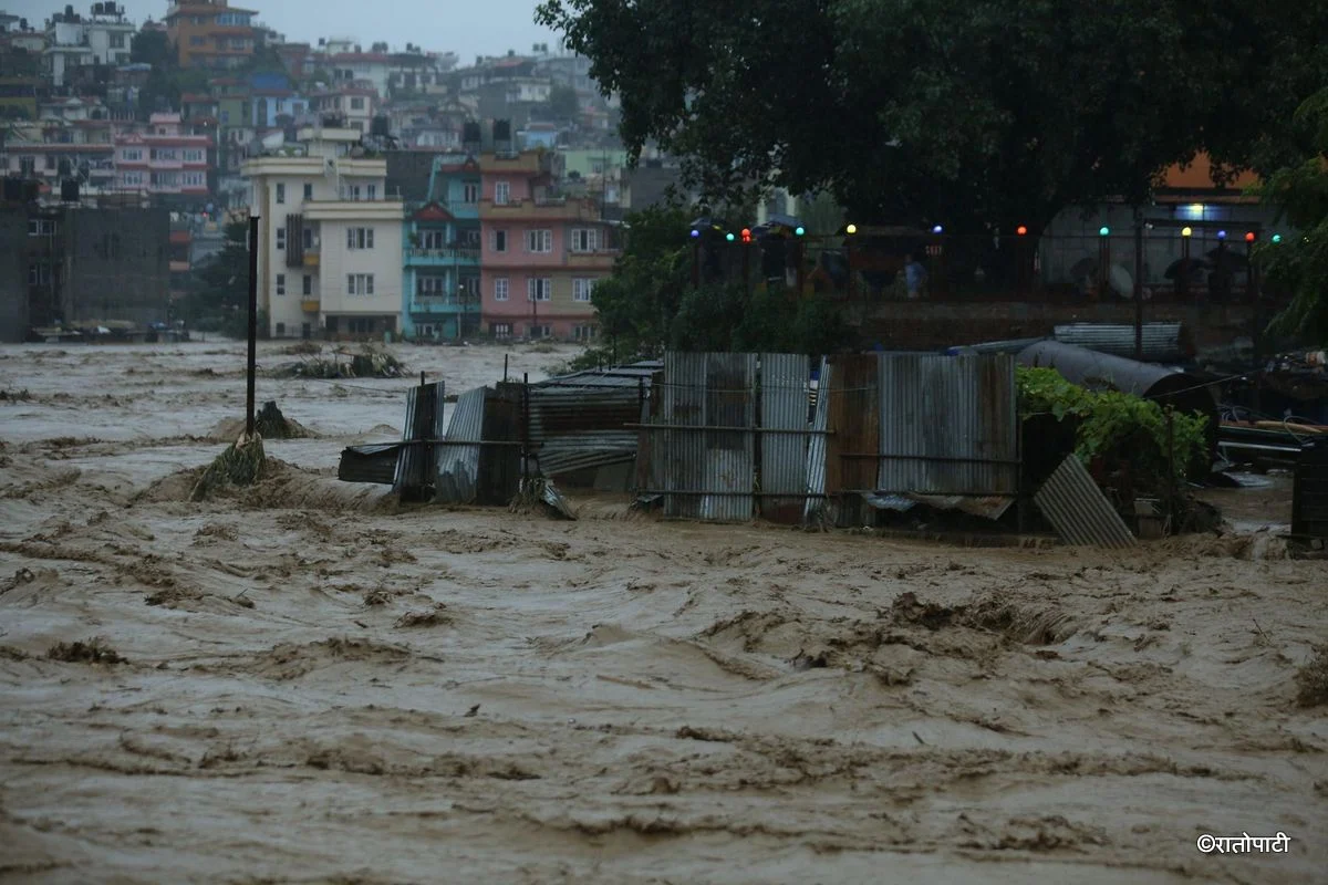 बाढीपहिरोमा परी हालसम्म एक सय ९३ जनाको मृत्यु