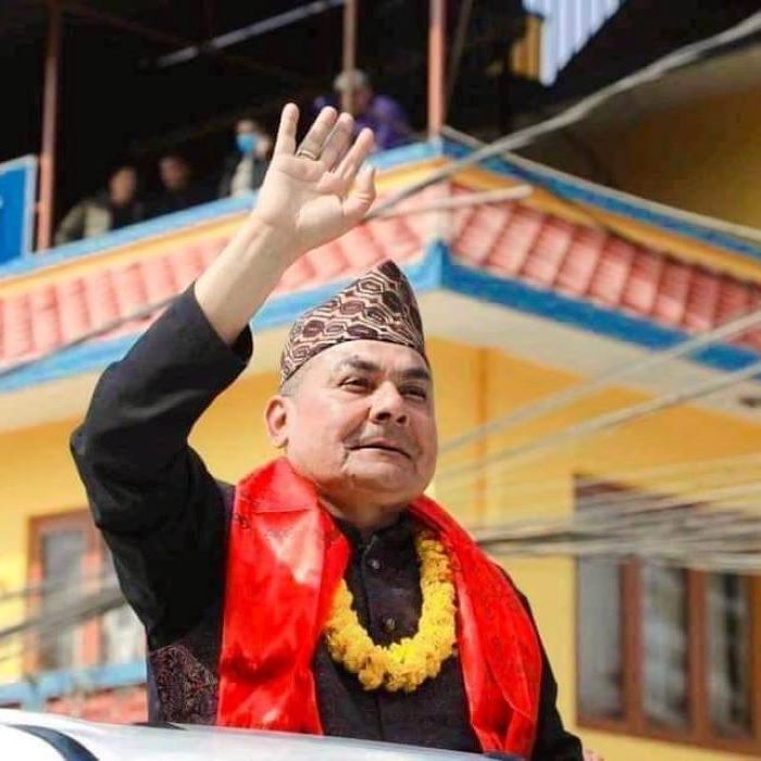 प्रसाईलाई पक्रिएको विषयमा ओली र सरकारप्रति नेतादेखि सर्वसाधारण आक्रोसित