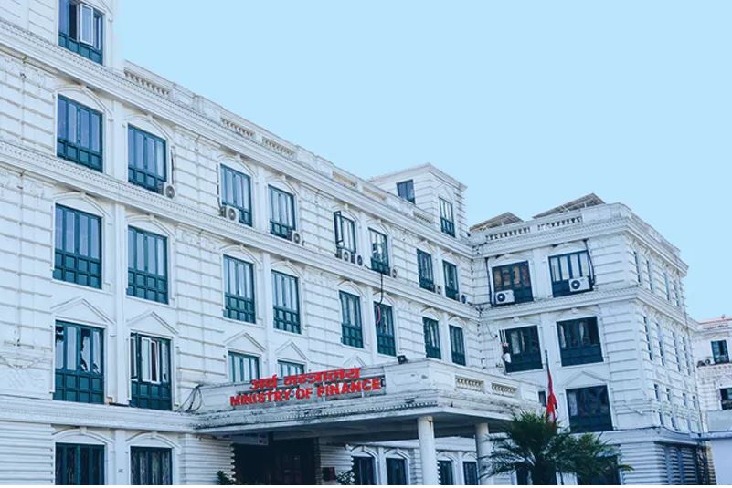 पाँच महिनामा २८ प्रतिशत राजस्व, ३० प्रतिशत खर्च