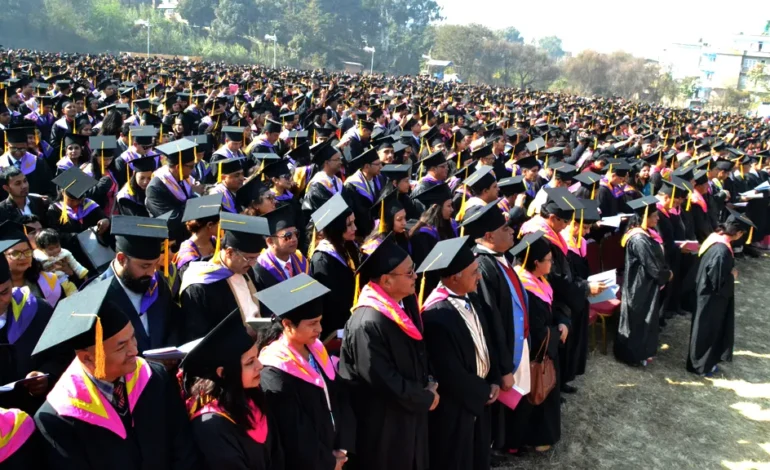 त्रिविले मनायो दीक्षान्त समारोह