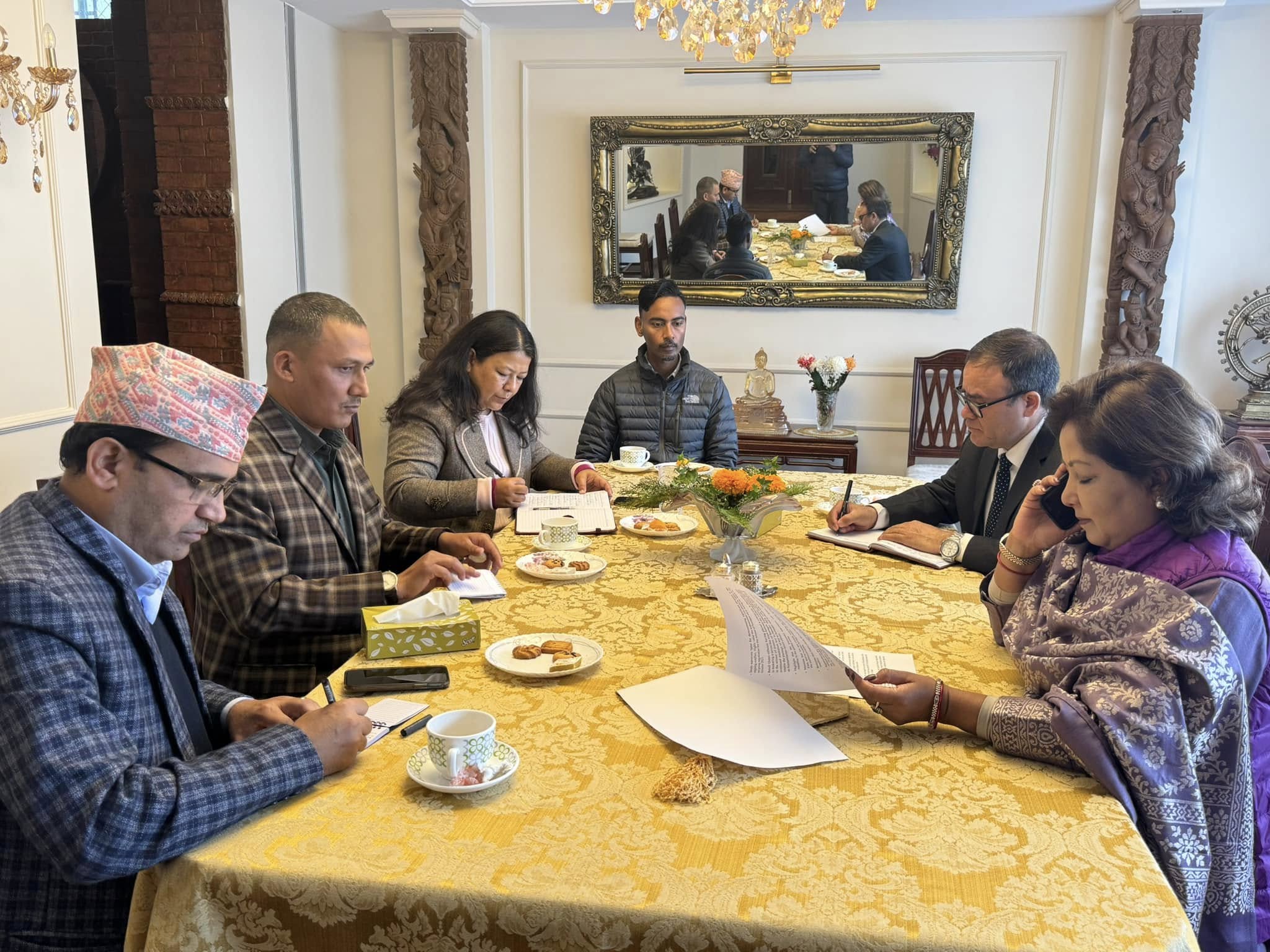 परराष्ट्रमन्त्रीले कतारका विदेश मन्त्रीसँग जोशीलाई रिहाइका लागि फोनमार्फत आग्रह गरिन