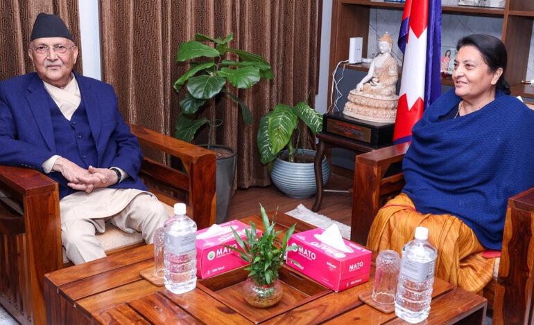 ओलीबाट उकुसमुस एमाले पूर्वराष्ट्रपति विद्यादेवीतिर