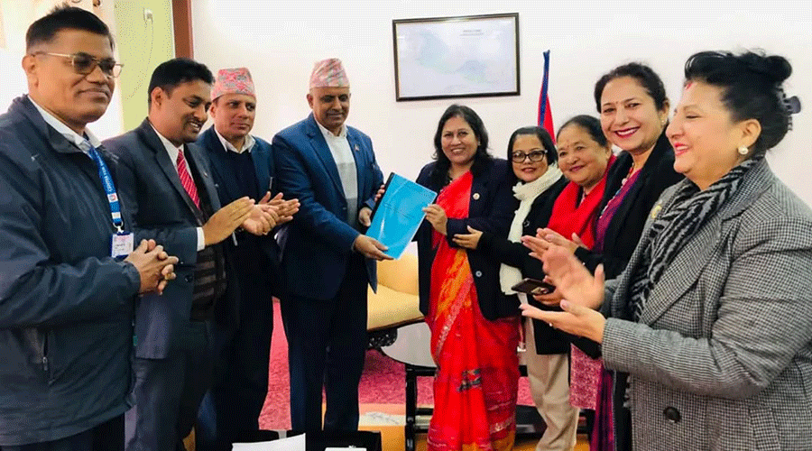 ईसीडी शिक्षा दुई वर्षे बनाउन सिफारिस