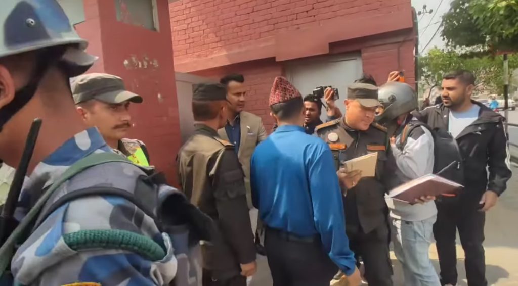 पूर्वराजा ज्ञानेन्द्रले बुझ्न मानेनन् काठमाडौं महानगरपालिकाको जरिवाना पत्र