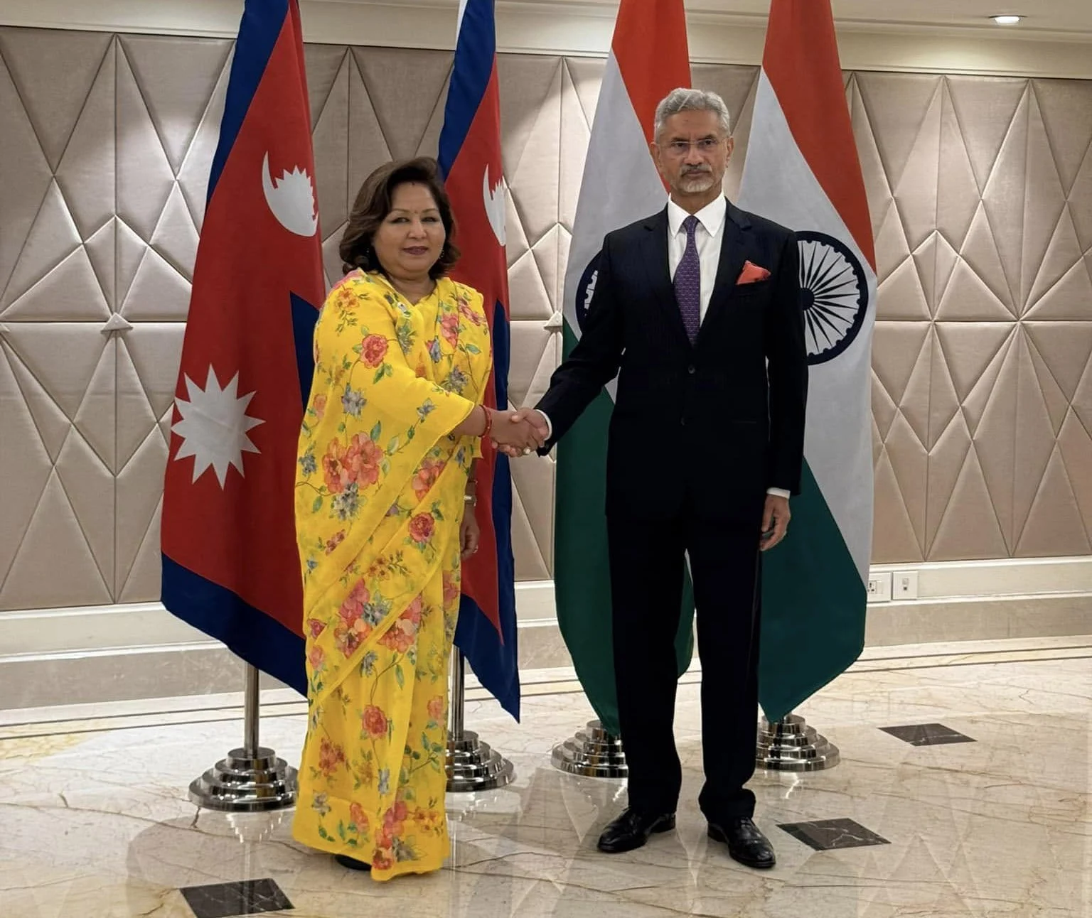 परराष्ट्र मन्त्री आरजू राणा र एस जयशंकर बीच भेटवार्ता