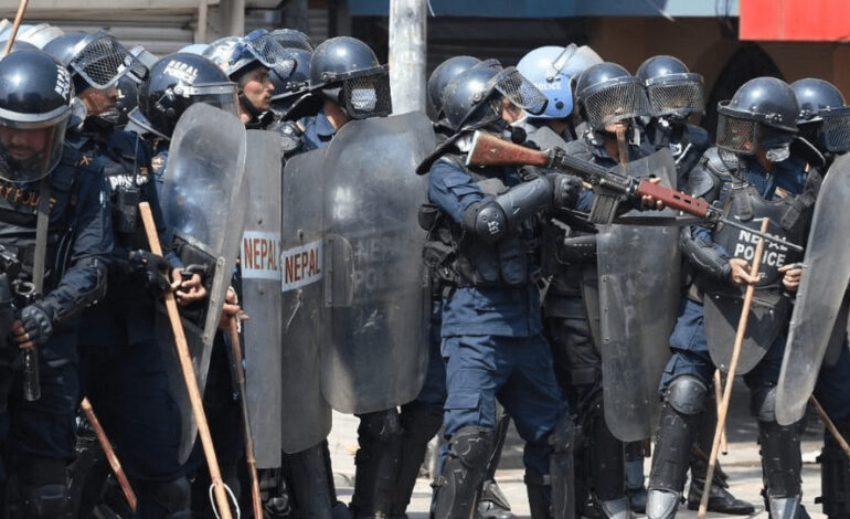 तीनकुनेमा चल्यो गोली