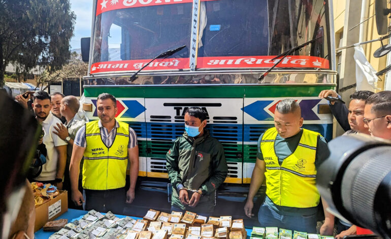 प्रहरीले बरामद गरेको पच्चिस करोड सुन कारोबारसँग जोडिएको आशंका