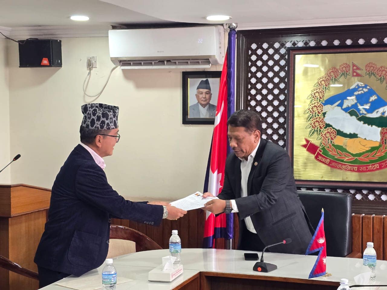 तीनकुने घटना– छानबिन आयोग गठन गर्न सरकारलाई राप्रपाको ध्यानाकर्षण, गृहमन्त्रीको राजीनामा माग