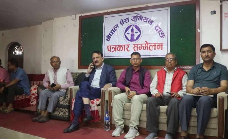 प्रधानमन्त्री ओलीले मुख मात्र चलाए काम गर्न नसकेको कांग्रेस प्रवक्ता महतको टिप्पणी