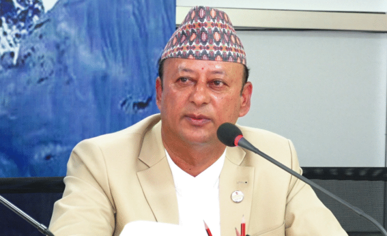 विदेशीबाट फोन गरी लोडसेडिङ भयो भन्दै गाली आएको ऊर्जा मन्त्री खड्को गुनासो