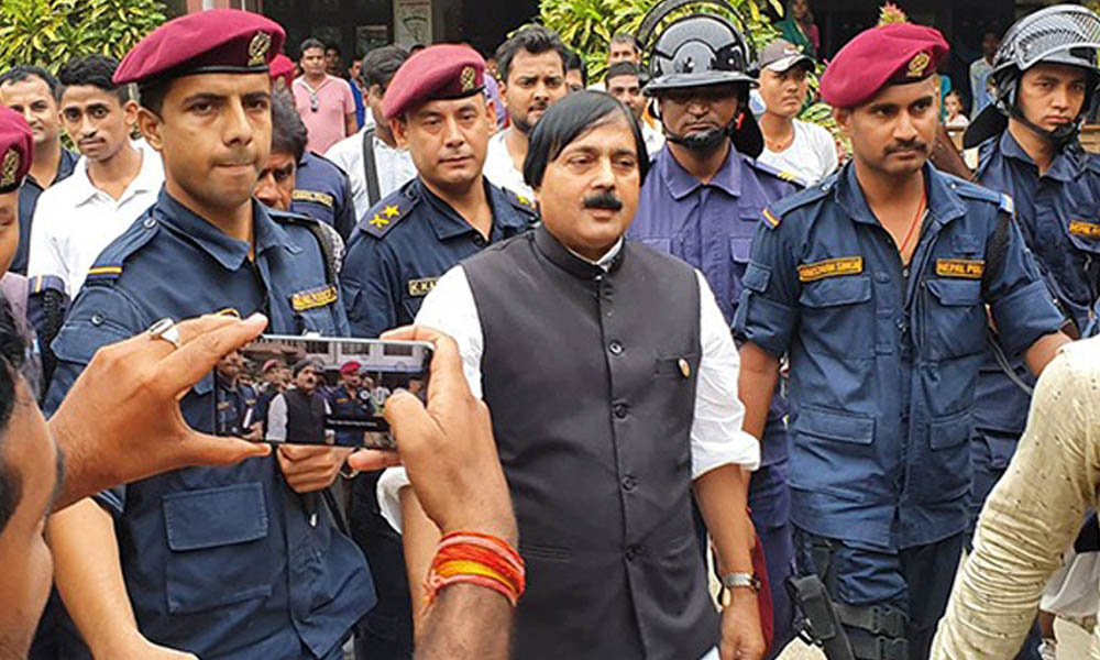 अफताब आलमलाई उच्च अदालतको सफाइ, जिल्लाको फैसला उल्टियो