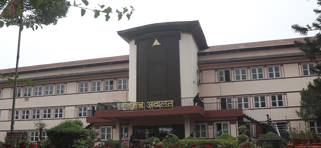 गभर्नर पौडेलविरुद्धको रिट दर्ता, नोटमा हस्ताक्षर नगर्न अन्तरिम आदेश माग
