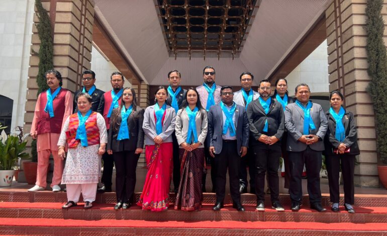 ‘नीलो रिबन’ लगाएर सदन गए रास्वपाका सांसद