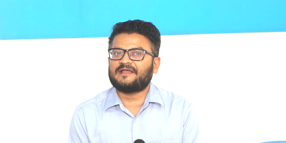 आफू रास्वपाको महामन्त्री रहेको दाबी गदै ढकाल सर्वोच्च अदालत गए
