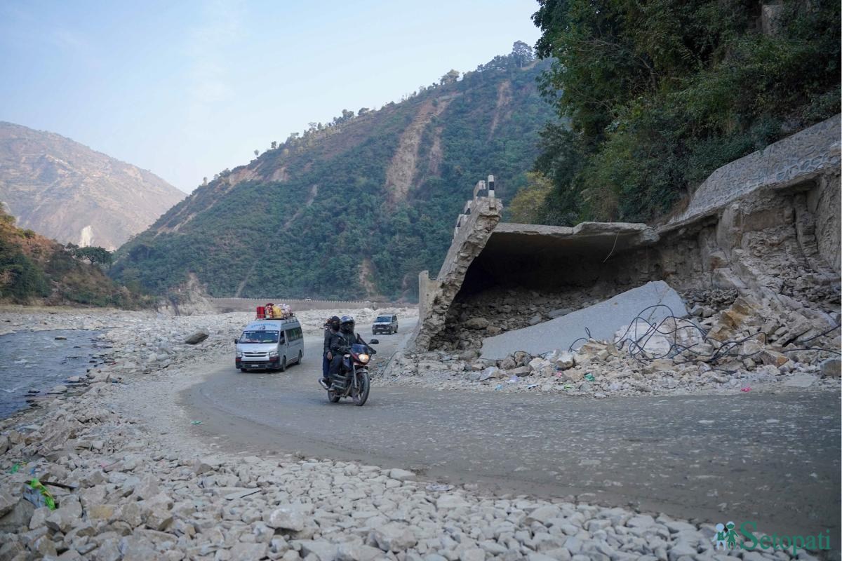 बीपी राजमार्गमा भदौ १५ सम्म राति सवारी सञ्चालनमा रोक