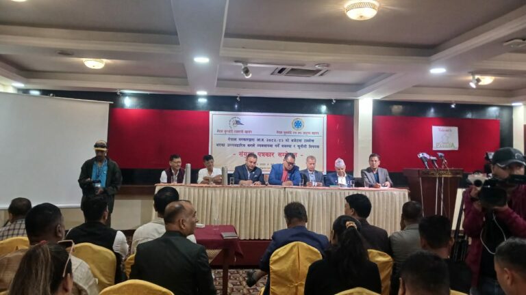 सरकारलाई चेतावनी दिदै सुनचाँदी व्यवसायीको आन्दोलन स्थगित, असार मसान्तसम्म कुनै आन्दोलन नगर्ने