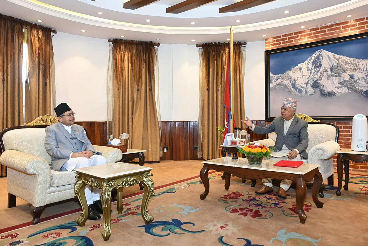 राष्ट्रपति भेट्न शीतल निवास पुगे सभामुख