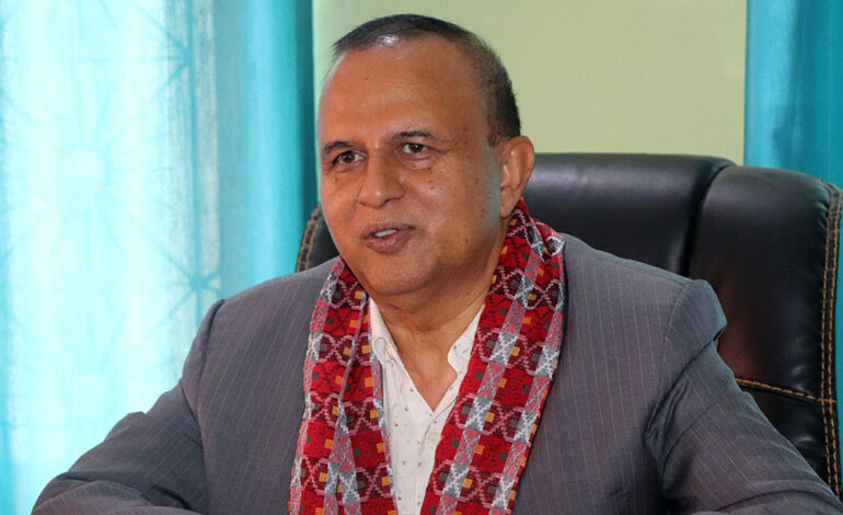 विधान महाधिवेशनमा भण्डारीलाई रोक्ने निर्णय गरेपछि शंकर पोखरेलको खुसीको स्टाटस