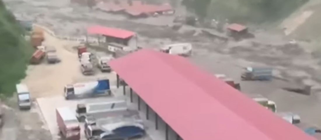 रसुवा बाढी: उद्धारमा खटिएका तीन प्रहरी र चिनियाँसहित १८ जना सम्पर्कविहीन