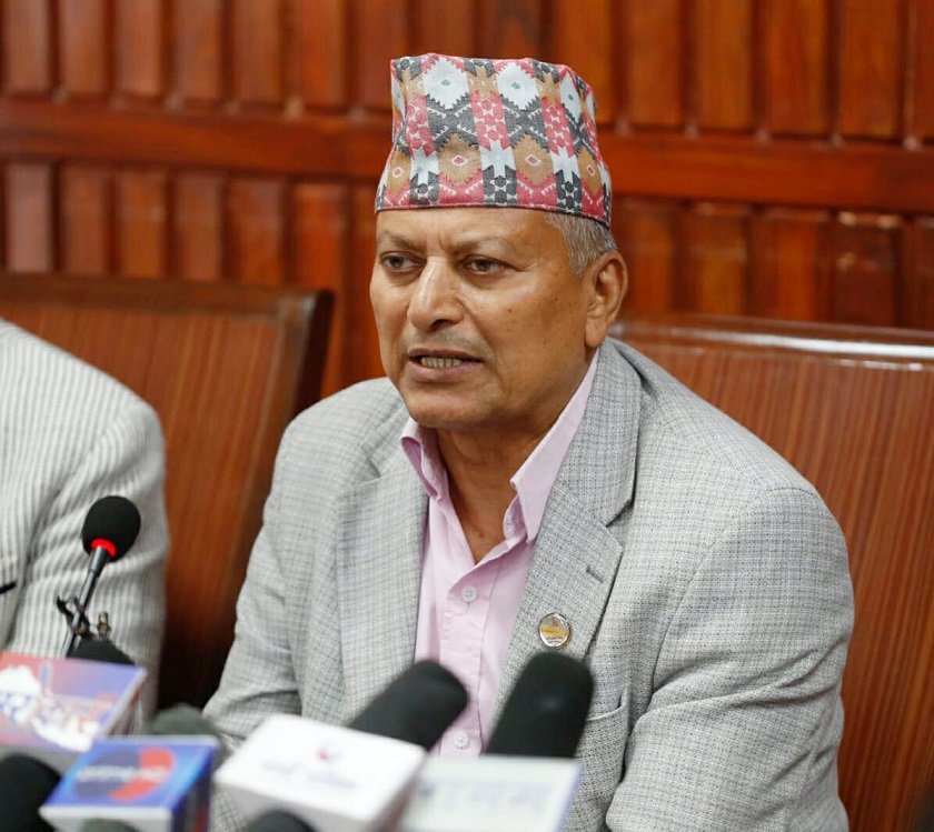 भूमि मन्त्री अधिकारीलाई प्रश्न: सुजन लामासँग तपाईंको भेट कहिले भयो ?