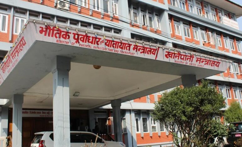 सरकारले एकैपटक ३७ निर्माण कम्पनीको लाइसेन्स खारेज