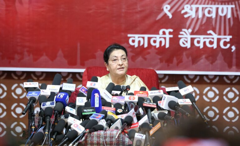 राष्ट्रकै सर्वोच्च पदमा पुगिसकेकी हुँ, पदको कुनै मोह छैन: भण्डारी