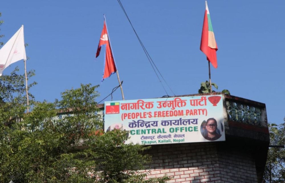 रन्जिताविरोधी पक्षले रेशमका बुबा लालवीरलाई बनायो अध्यक्ष, पार्टी विभाजित