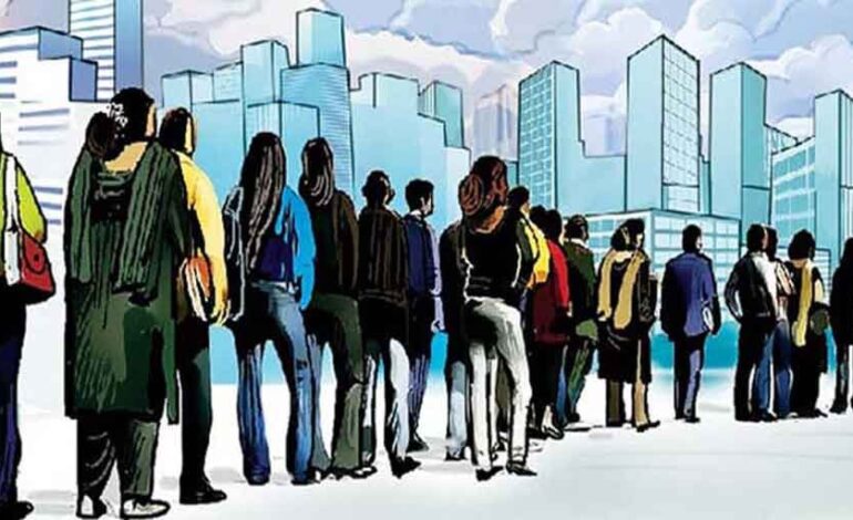 घरेलु रोजगारी खुलाउन तस्करी, केही म्यानपावर र सञ्चारगृहकै श्रम मन्त्रालयमाथि दबाब, बोल्न सक्दैनन् श्रममन्त्री