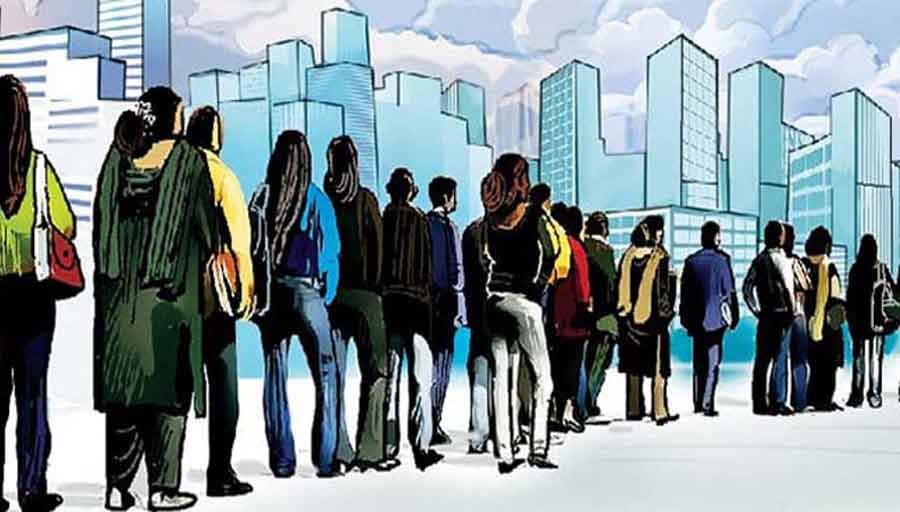 घरेलु रोजगारी खुलाउन तस्करी, केही म्यानपावर र सञ्चारगृहकै श्रम मन्त्रालयमाथि दबाब, बोल्न सक्दैनन् श्रममन्त्री