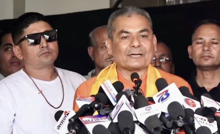 तीनकुने आन्दोलनमा राप्रपाले नक्कली राजावादीसँग मिलेर छुरी हाने, नयाँ पार्टी खोलेर जनतामा जान्छु :प्रसाई