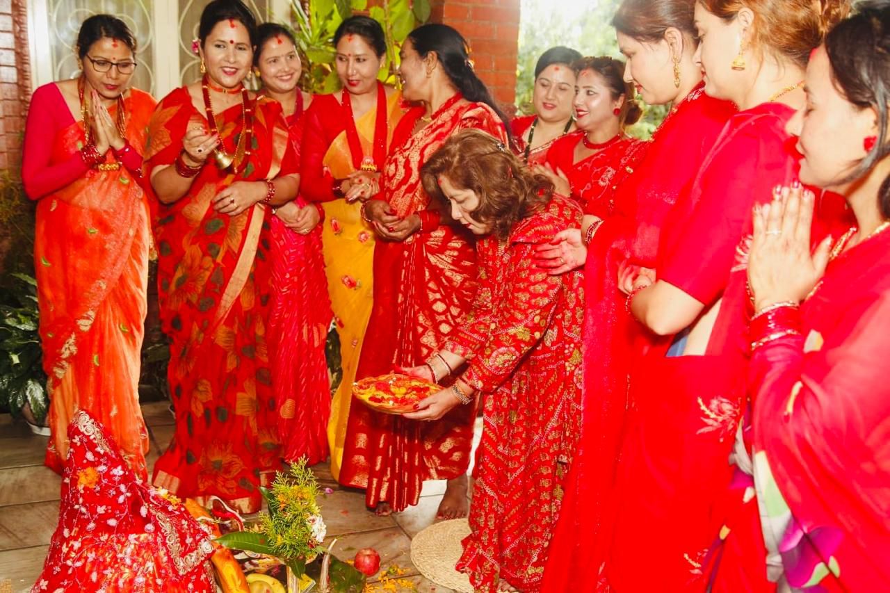 गौरा पर्वमा रमाउँदै सुदूरपश्चिम, परराष्ट्र मन्त्रीले भित्र्याइन गौरा