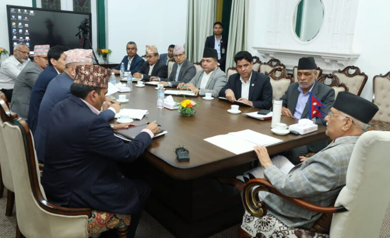 रासायनिक मल अभाव टार्न अल्टिमेटमसहित प्रधानमन्त्रीको तीन बुँदे निर्देशन
