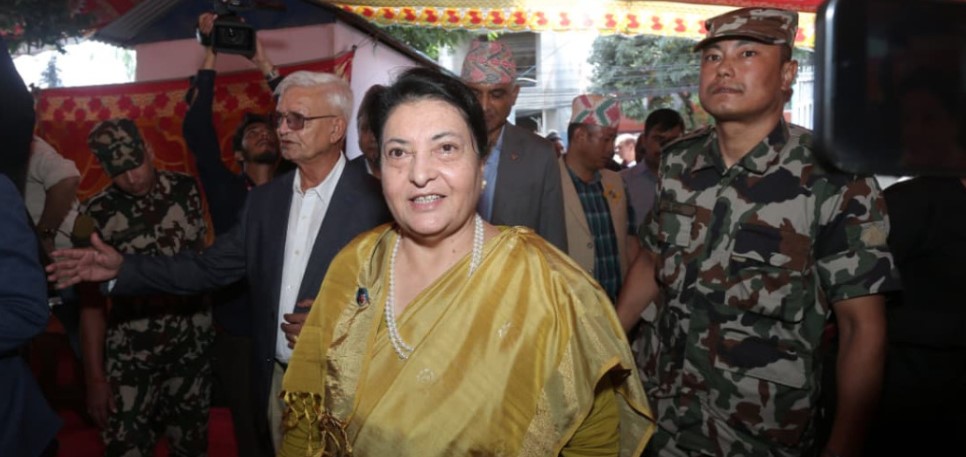 मेरो संगठित सदस्यमै च्यासलले प्रश्न उठायो, एमाले हुँ, एमाले भइरहन्छु र साथीहरुले पनि एमाले नै भनिरहेका छन्: भण्डारी