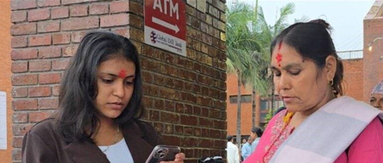 छोरा र दाई खोज्न विपनिका आमा–बहिनी इजरायल उडे
