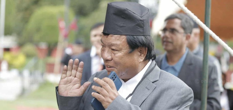 धेरैसँग सल्लाह लिएर मात्र अघि बढ्छु: महावीर पुन