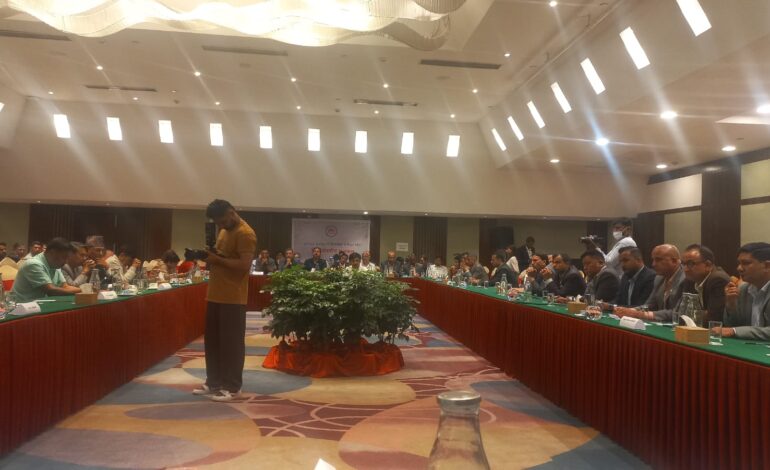 व्यवसायको वर्तमान अवस्थाको विश्लेषण र दिशा निर्देशबारे छलफल