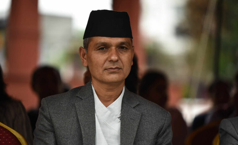 विदेशमा रहेका नेपालीलाई मतदानमा फागुनकै निर्वाचनमा सहभागि गराउने तयारी