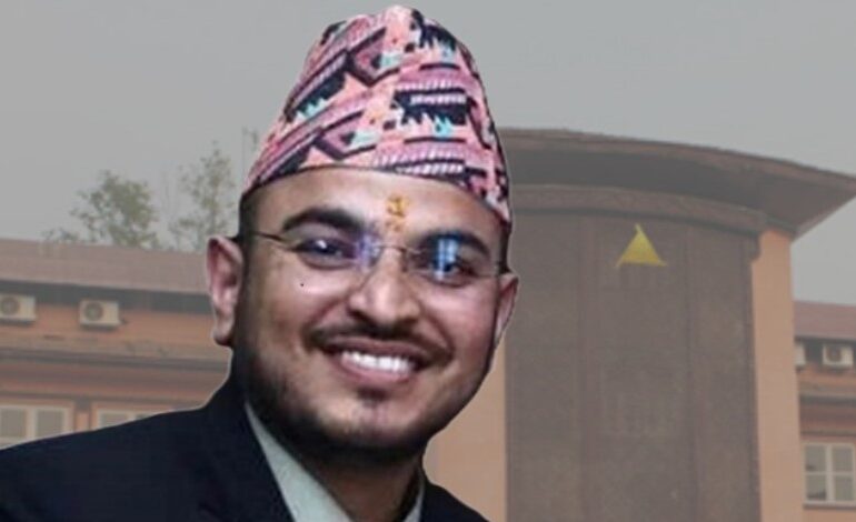 निलम्बित अध्यक्ष ओझालाई हाजिर नगराउन बिमा प्राधिकरणलाई अर्थ मन्त्रालयको निर्देशन