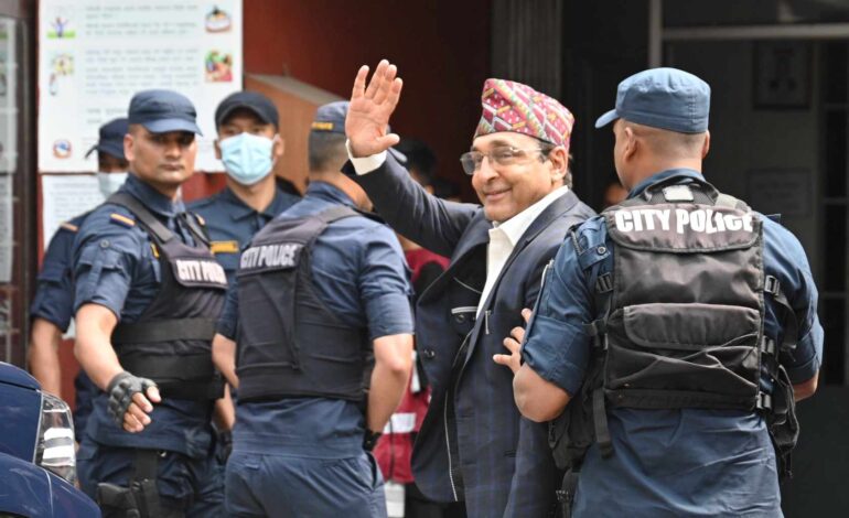 ८ हजारभन्दा बढी कैदीबन्दी कारागार फर्किए, साढे ६ हजार अझै फरार