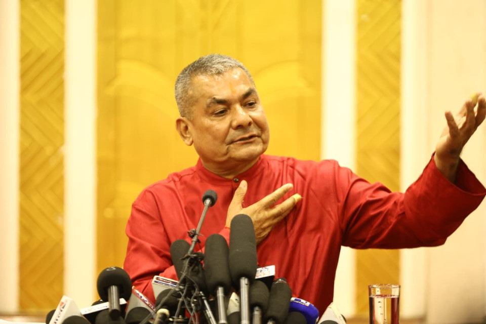 दुर्गा प्रसाईंले सम्पादकसँग मागे राय– मेरो कारणले देश बिग्रिएको हो भने म देश छोड्न तयार छु