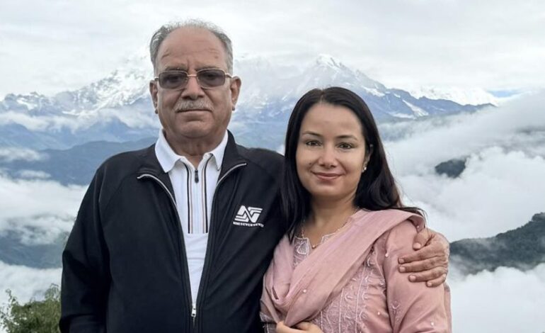 प्रचण्डको सचिवालय संयोजकबाट गंगाले दिइन् राजीनामा