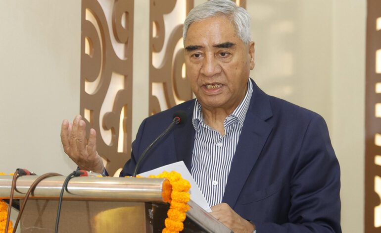 कांग्रेस केन्द्रीय समिति बैठकमा ३४ दिनपछि सार्वजनिक हुँदै शेरबहादुर