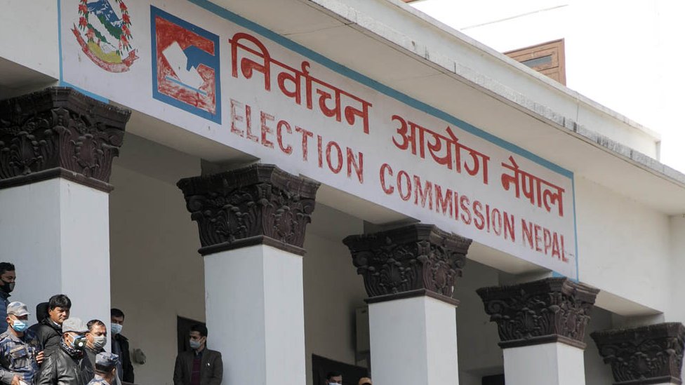 विदेशमा रहेका नेपालीलाई मताधिकार सम्बन्धी गृहको मस्यौदा निर्वाचन आयोगमा