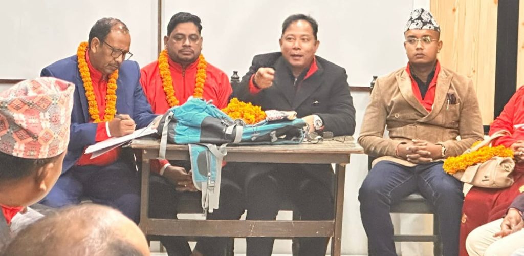 रेशमको पार्टी पनि प्रत्‍यक्ष निर्वाचित कार्यकारी प्रमुखकै पक्षमा